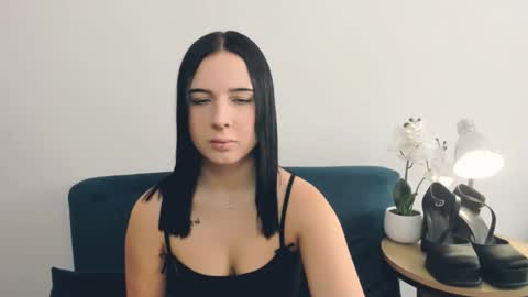 taliasensitive online show from 03/28/26, 11:43