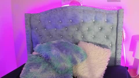 Talia Sky online show from 05/06/26, 03:28
