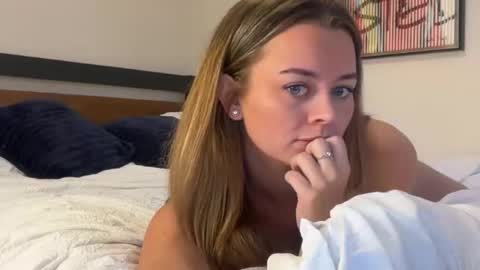 Talia online show from 10/18/25, 05:14