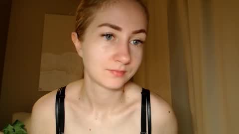  Kira  online show from 01/09/25, 06:27