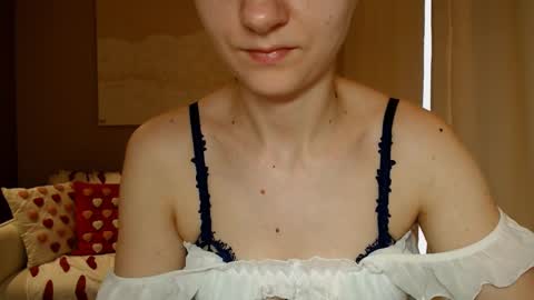  Kira  online show from 02/14/25, 08:52