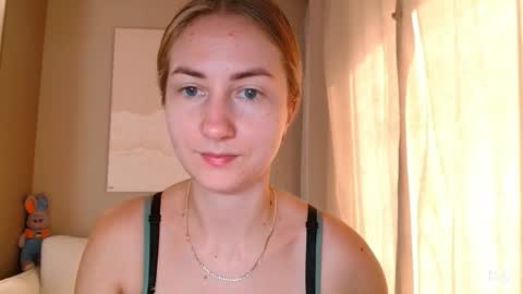  Kira  online show from 09/20/25, 07:31