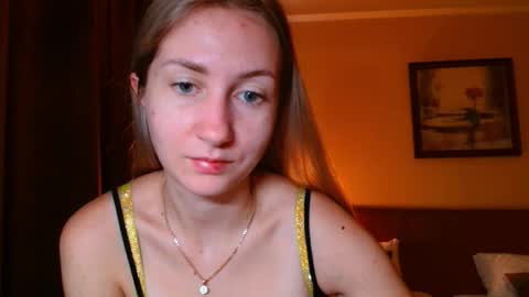  Kira  online show from 12/18/25, 07:14