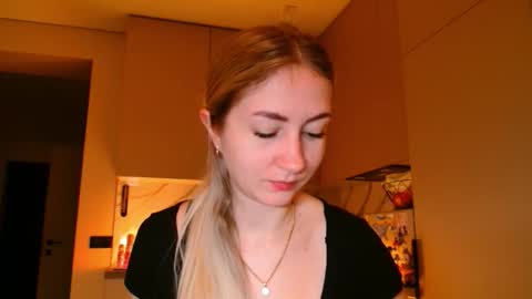  Kira  online show from 02/02/26, 06:23