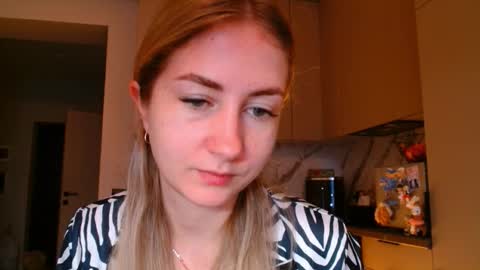  Kira  online show from 02/04/26, 06:19