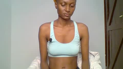 talisha smiles online show from 06/12/26, 03:05