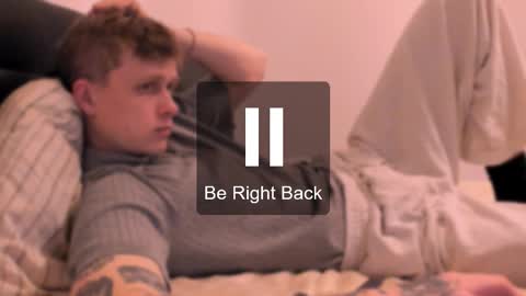 Snapshot of talkinghead7 chatting on 12/15/25, 08:13 Colin online show from 12/15/25, 08:13