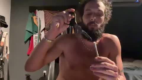 Snapshot of talktomebbzin chatting on 04/07/26, 11:48 mrT online show from 04/07/26, 11:48