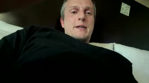 first stream was very fun grateful for every follow and super active chat online show from 04/21/26, 11:38