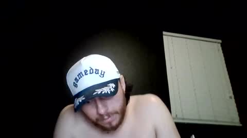 Snapshot of tallhungcloudyy chatting on 07/18/26, 07:23 tallhungcloudyy online show from 07/18/26, 07:23