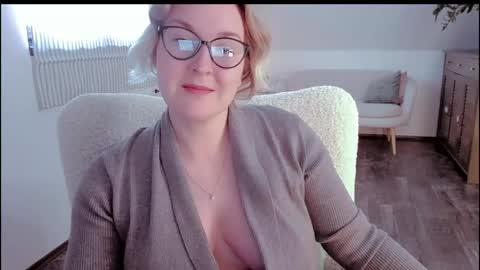 tallinnlove online show from 05/14/26, 12:01