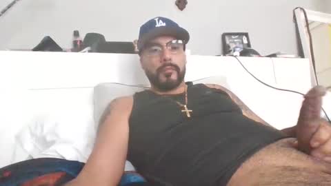 talllatino310 online show from 09/10/25, 08:53