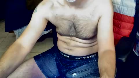 talltannhandsome online show from 10/03/25, 12:13