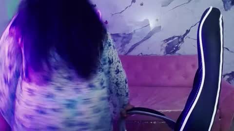 Snapshot of tamara_ch1 chatting on 10/17/25, 10:56 tamara_ch1 online show from 10/17/25, 10:56