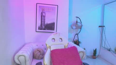 Tamara online show from 01/21/25, 09:13