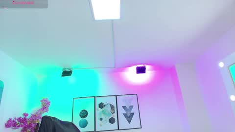 Tamara online show from 09/26/25, 10:19