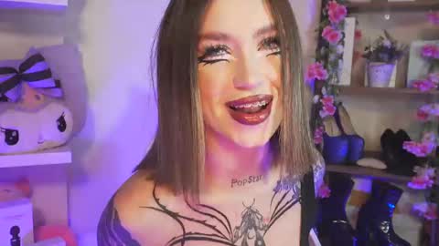 Cami 3 online show from 12/16/24, 05:17