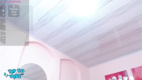  Tamara  online show from 02/04/25, 10:21