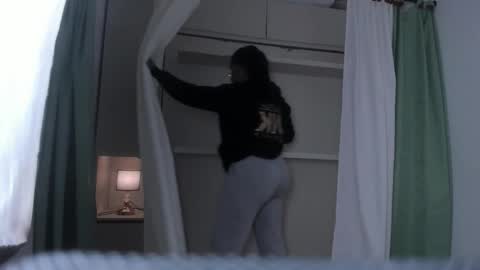 Tami online show from 03/22/26, 12:08