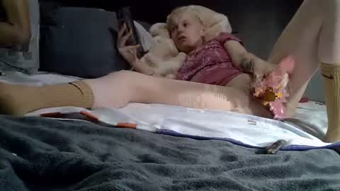 tamesbury online show from 04/17/26, 10:24