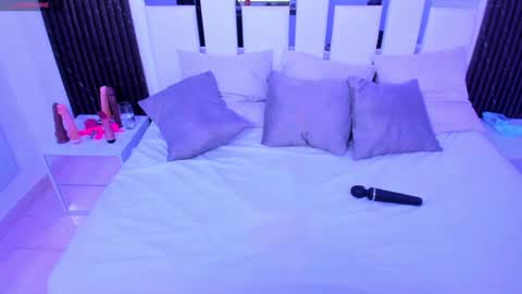 Snapshot of tamhy_ferrara chatting on 01/26/25, 02:41 Tamhy online show from 01/26/25, 02:41