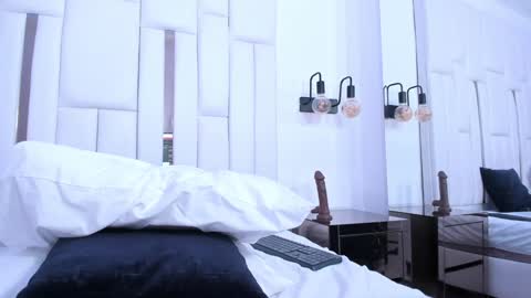 Snapshot of tamhy_ferrara chatting on 02/08/25, 08:53 Tamhy online show from 02/08/25, 08:53