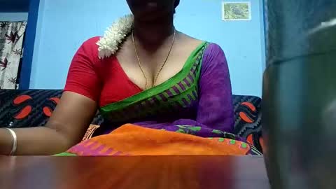 Snapshot of tamilmadhi520 chatting on 02/28/26, 06:09 tamilmadhi520 online show from 02/28/26, 06:09