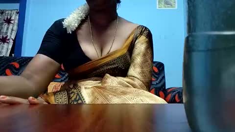 Snapshot of tamilmadhi520 chatting on 03/03/26, 05:52 tamilmadhi520 online show from 03/03/26, 05:52