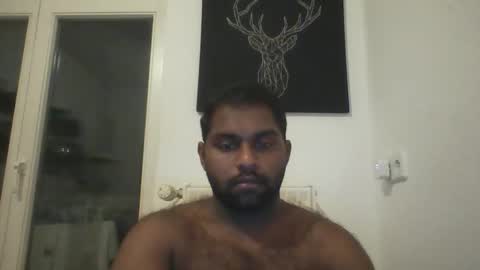 Snapshot of tamilpaiyan09 chatting on 03/21/26, 11:19 tamilpaiyan09 online show from 03/21/26, 11:19