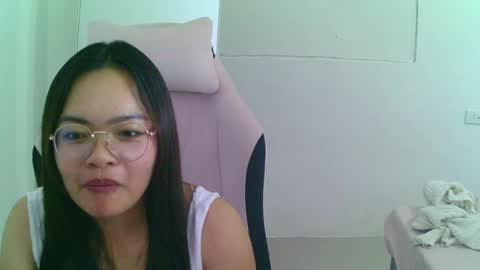 Angel online show from 05/31/26, 06:09
