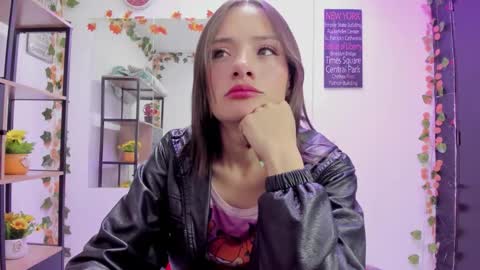 Snapshot of tammy_thompson_ chatting on 12/16/25, 12:54 tammy_thompson_ online show from 12/16/25, 12:54