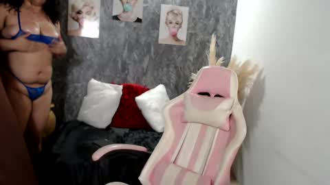 tammycooperr online show from 02/20/25, 05:01