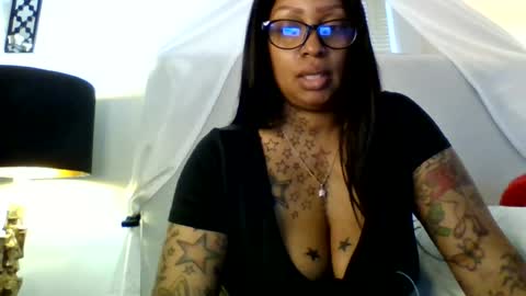 Snapshot of tammygold chatting on 07/06/26, 10:01 Tammygold online show from 07/06/26, 10:01