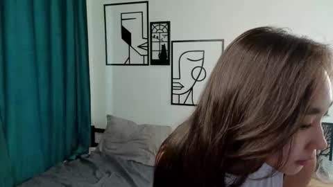 Snapshot of tammykrasovec chatting on 03/29/26, 05:40 Minami online show from 03/29/26, 05:40