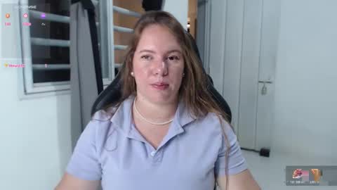 Snapshot of tamy_shine87 chatting on 12/19/25, 12:28 Im Samy online show from 12/19/25, 12:28