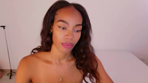 tamylynn online show from 05/07/26, 08:14