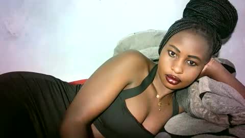 Snapshot of tanasha_20 chatting on 11/18/25, 12:09 tanasha_20 online show from 11/18/25, 12:09