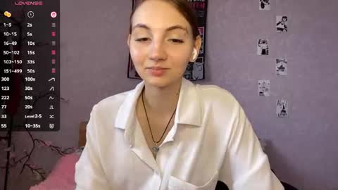 Alice online show from 07/12/26, 02:30