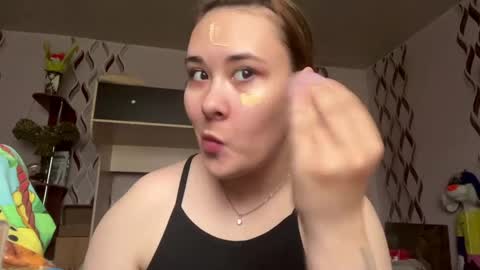 Snapshot of tandykuligowski chatting on 04/16/26, 12:28 Marry online show from 04/16/26, 12:28