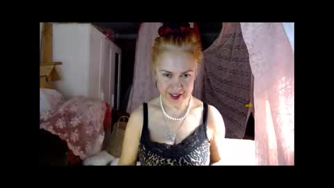 Milena online show from 02/15/26, 10:17