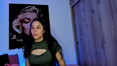 tania06 online show from 10/04/25, 11:19