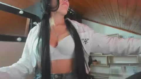 tania online show from 01/31/25, 11:56