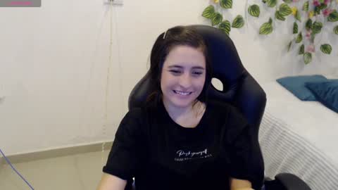 Tania  online show from 01/13/25, 03:36