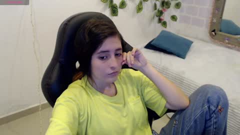 Tania  online show from 01/21/25, 04:37