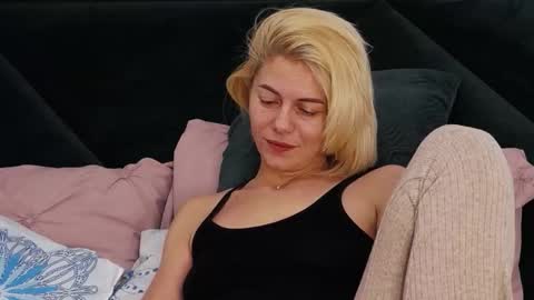 tanyaGrey online show from 02/19/26, 06:53