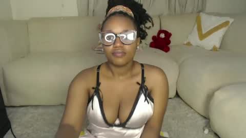 tania online show from 07/28/26, 10:42
