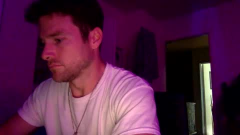 Dr. Love online show from 10/19/25, 01:28