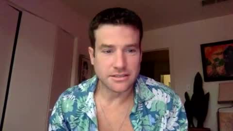 Dr. Love online show from 04/18/26, 02:32