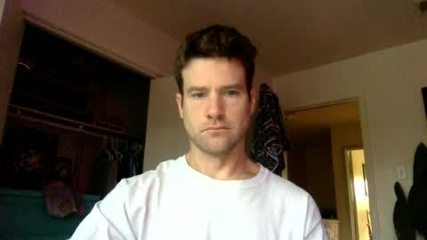 Snapshot of tantrichealing chatting on 07/07/26, 12:42 Dr. Love online show from 07/07/26, 12:42