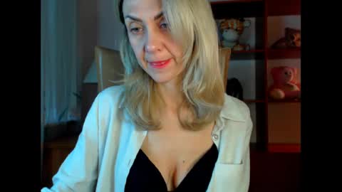 tanya online show from 12/18/24, 08:42